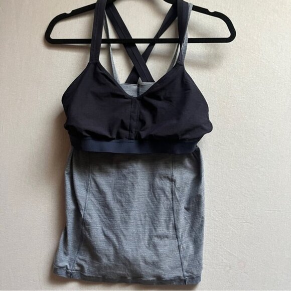 Lululemon Athletica Run For Gold Tank with built in sports bra Sz 10 - Picture 3 of 9